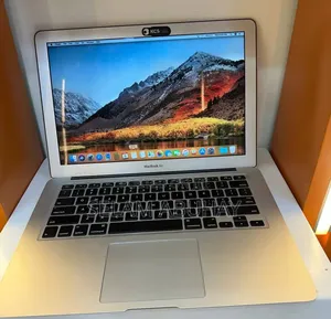 New Laptop Apple MacBook Air 2017 8GB Intel Core i7 SSD 256GB