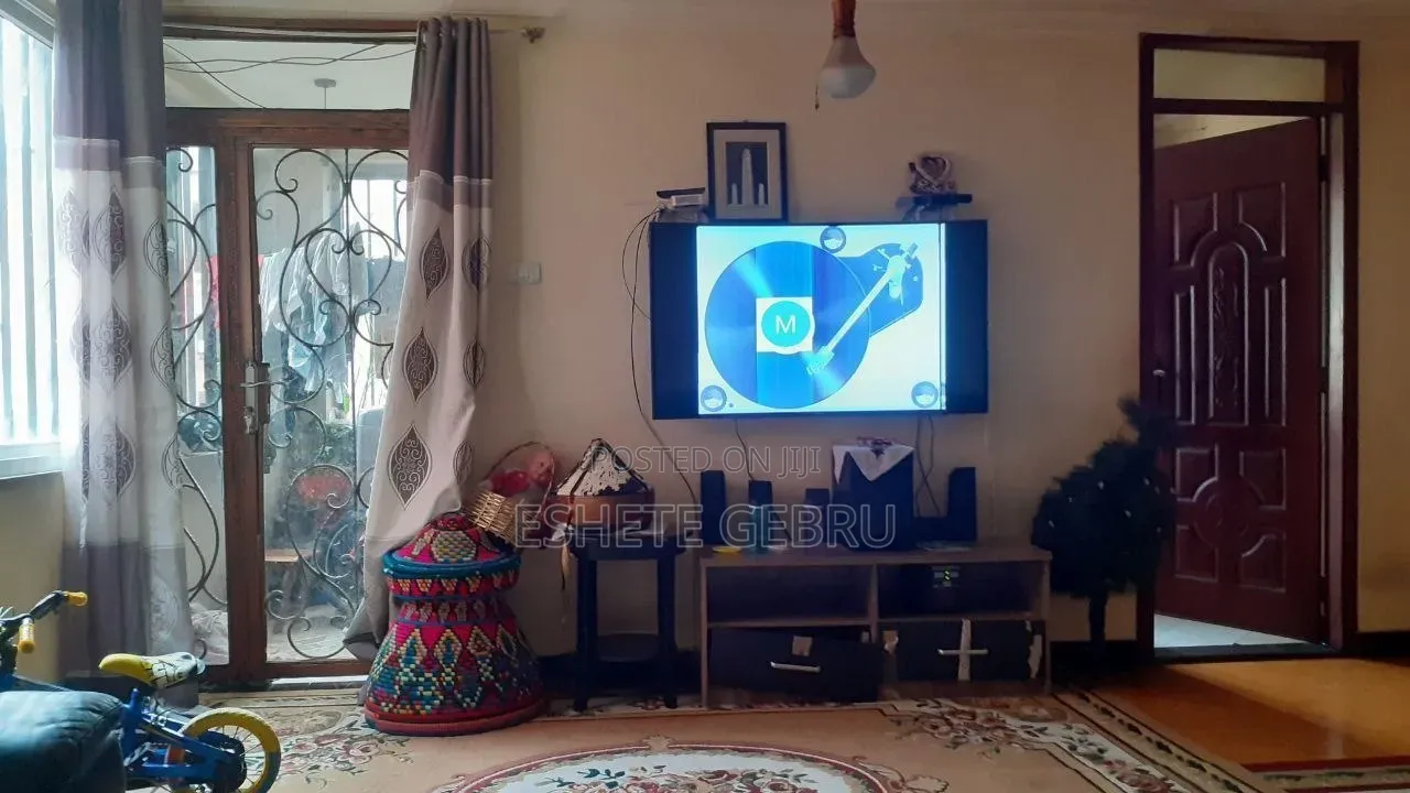 Furnished 3bdrm Condo in 20/80 ኮንዶሚንየም, Bole for sale
