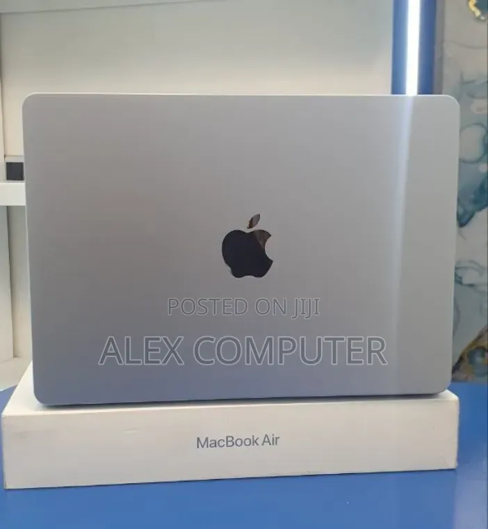 New Laptop Apple MacBook Air 2025 M4 16GB Apple M4 SSD 512GB