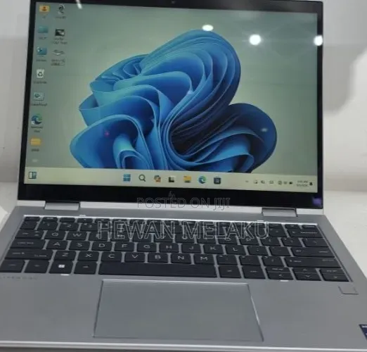 New Laptop HP Elite x360 830 G10 16GB Intel Core i7 SSD 512GB