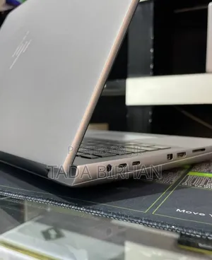 New Laptop HP ZBook 17 G4 16GB Intel Core i9 SSD 1T