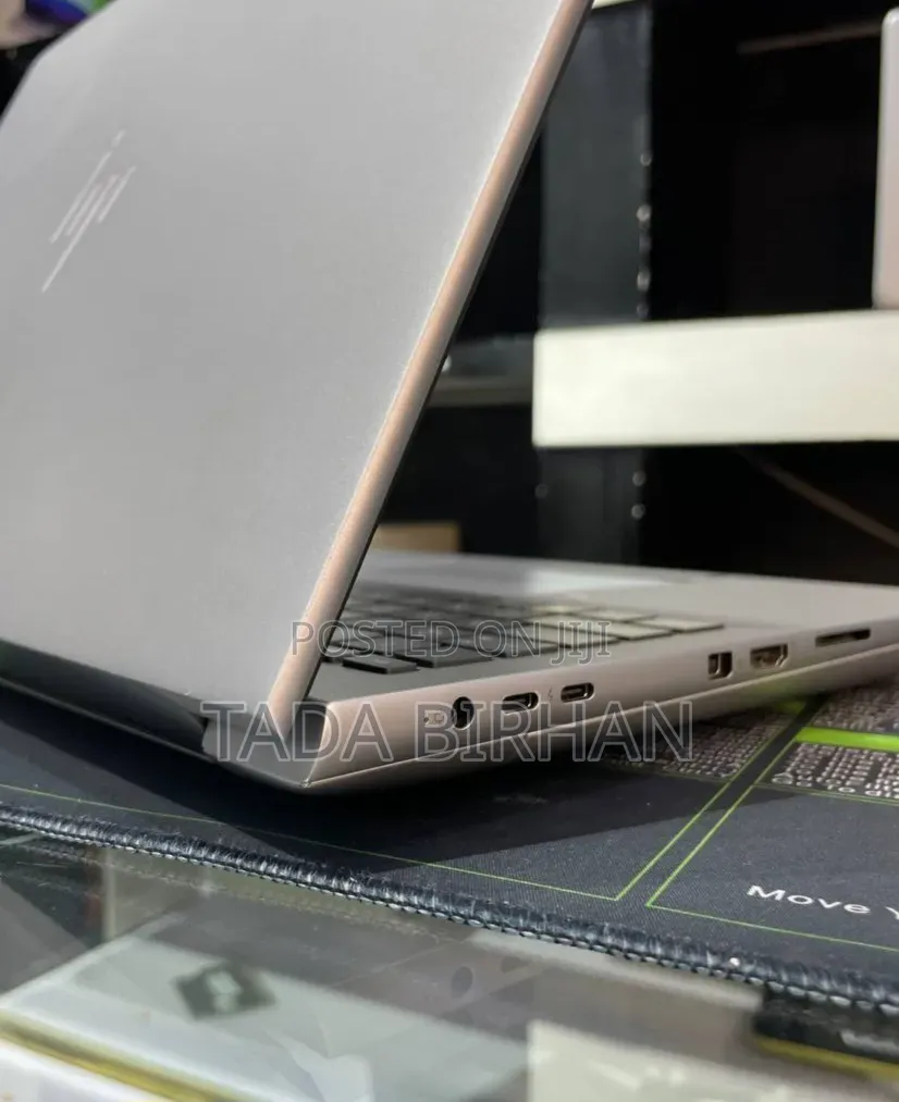 New Laptop HP ZBook 17 G4 16GB Intel Core i9 SSD 1T