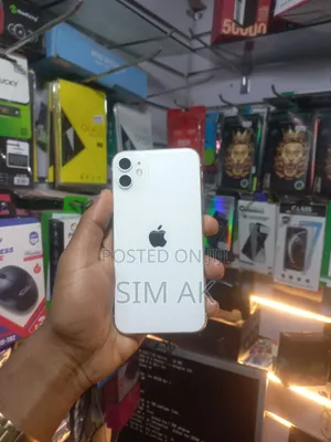 Apple iPhone 11 64 GB White