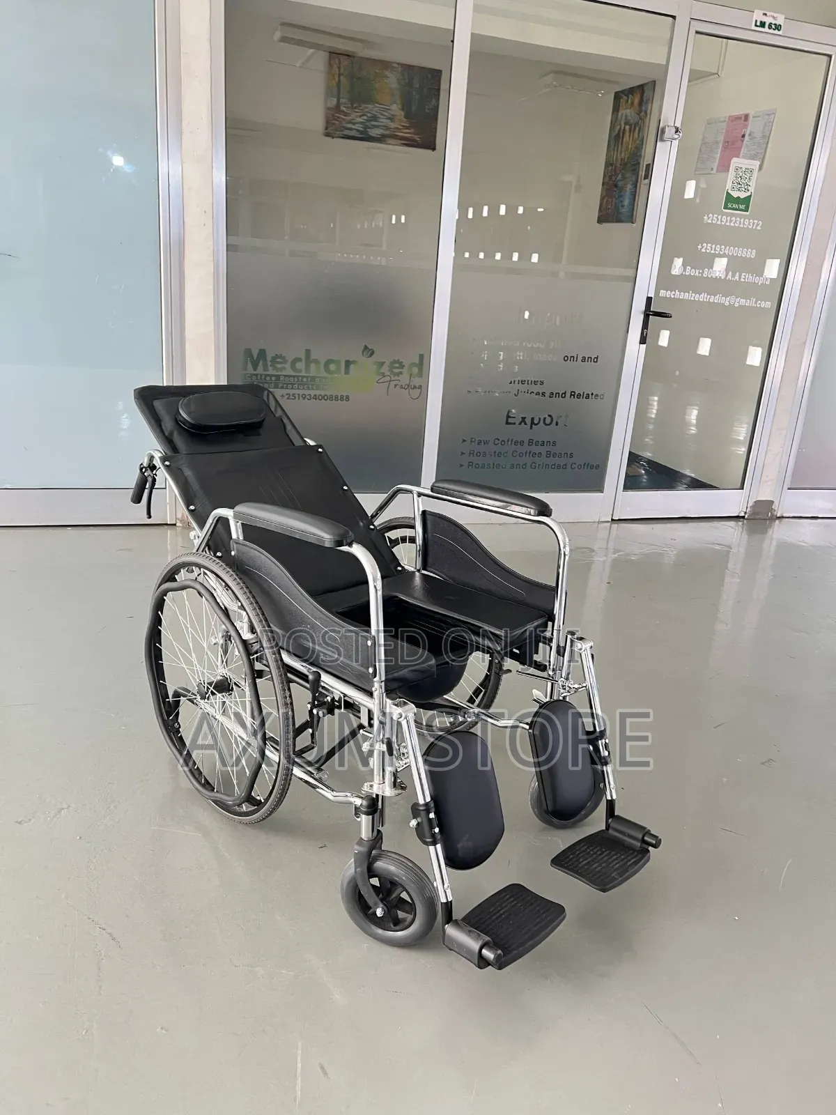 ምቹ ማኑዋል ዊልቸር - Comfortable Manual Wheelchair