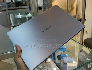 New Laptop Huawei 16GB Intel Core i5 SSD 512GB