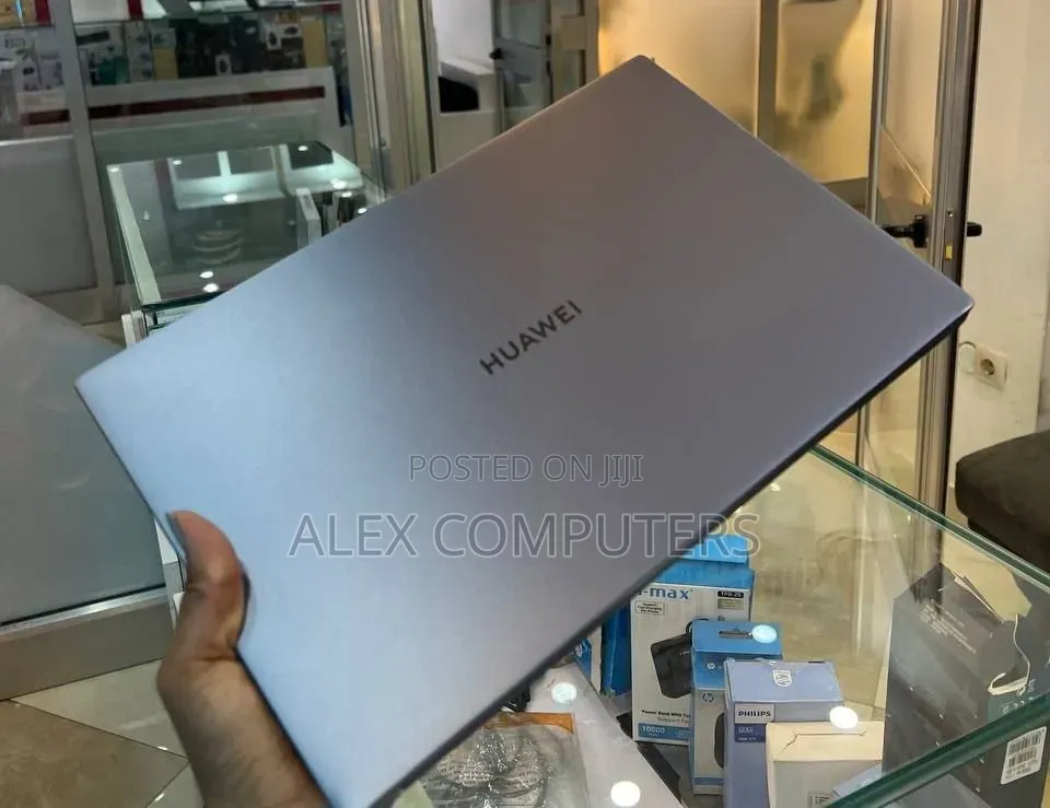 New Laptop Huawei 16GB Intel Core i5 SSD 512GB