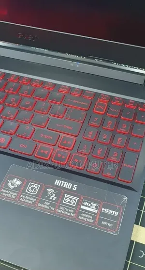 New Laptop Acer Predator Helios 300 16GB Intel Core i5 SSD 512GB