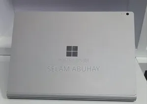 New Laptop Microsoft Surface 16GB Intel Core i7 SSD 512GB