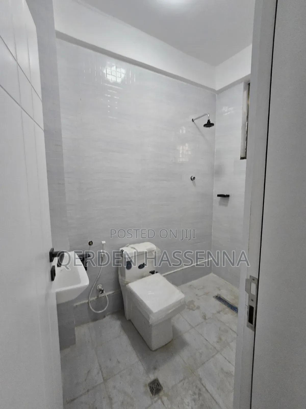 Furnished 3bdrm Apartment in Qerden Hasenna, Nifas Silk-Lafto for sale