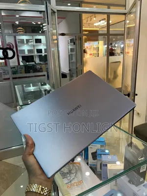 Laptop Huawei MateBook 13 WRT-W19E 16GB Intel Core i5 SSD 512GB
