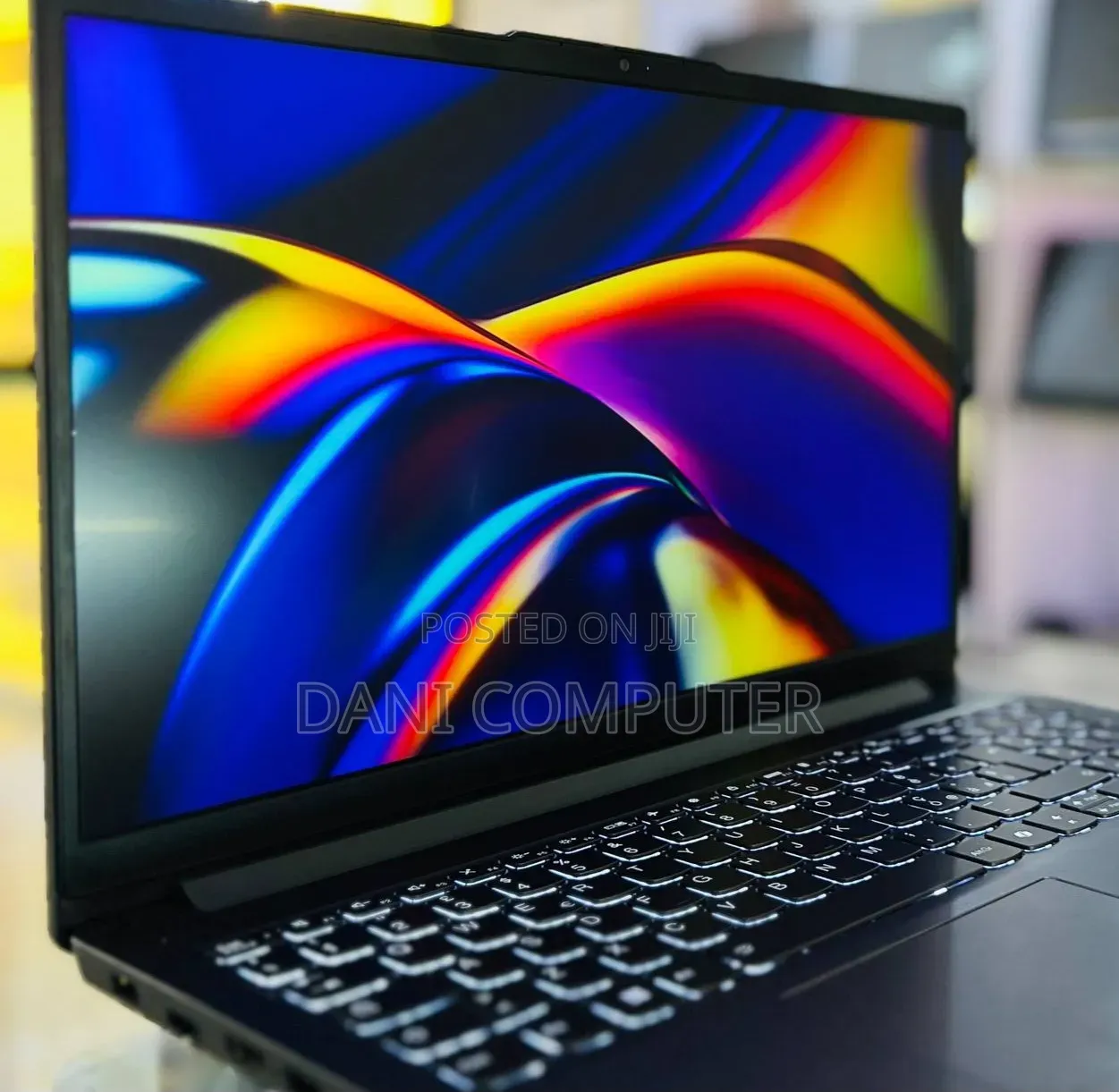New Laptop Lenovo LOQ 15AHP10 16GB Intel Core i5 SSD 512GB
