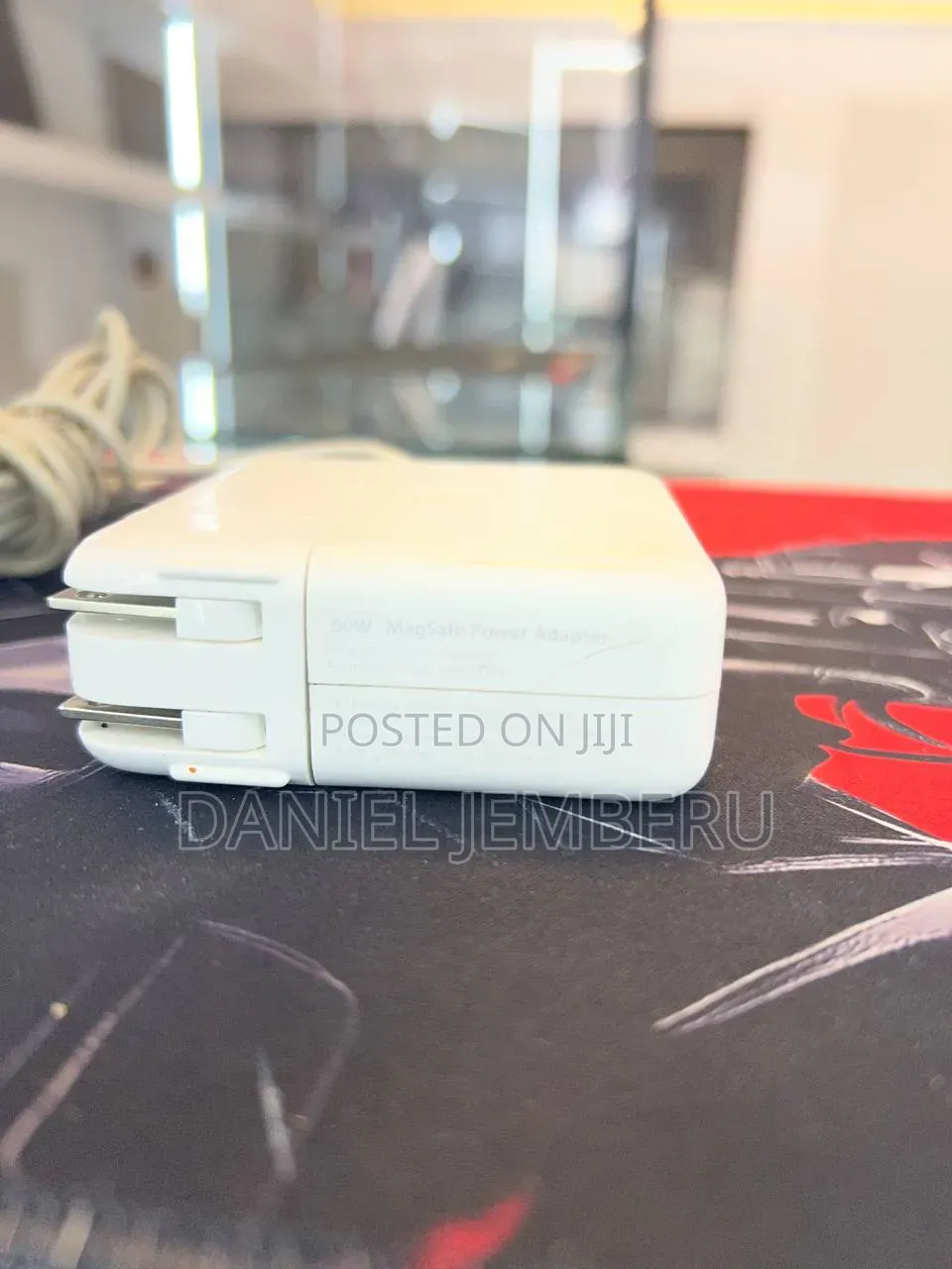 Mac L Type Original Charger