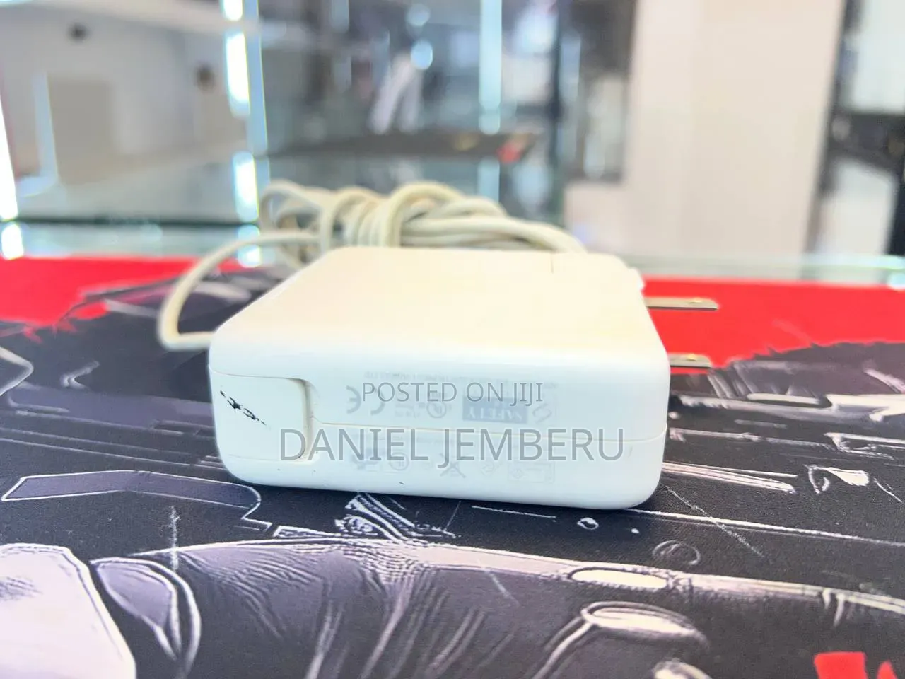 Mac L Type Original Charger