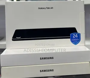 New Laptop Samsung Galaxy Book4 4GB Intel Core i5 SSD 640GB