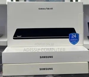 New Laptop Samsung Galaxy Book4 4GB Intel Core i5 SSD 640GB