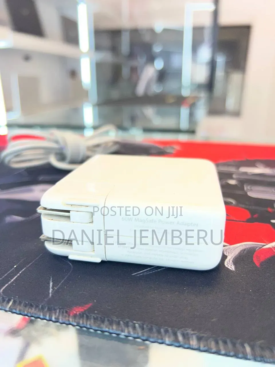Mac Small T Type Charger