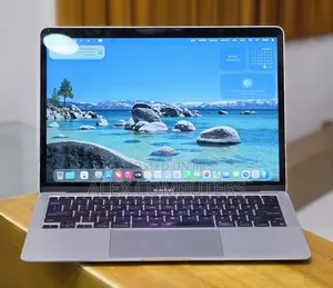 New Laptop Apple MacBook 8GB Apple M1 SSD 256GB