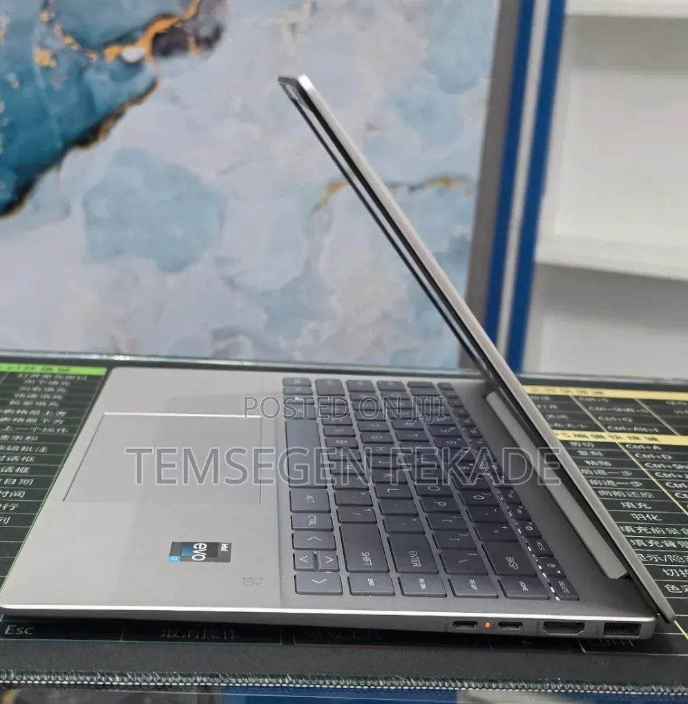 New Laptop HP Pavilion 14 16GB Intel Core i7 SSD 1T