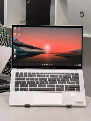 New Laptop HP EliteBook x360 1040 G7 16GB Intel Core i5 SSD 512GB