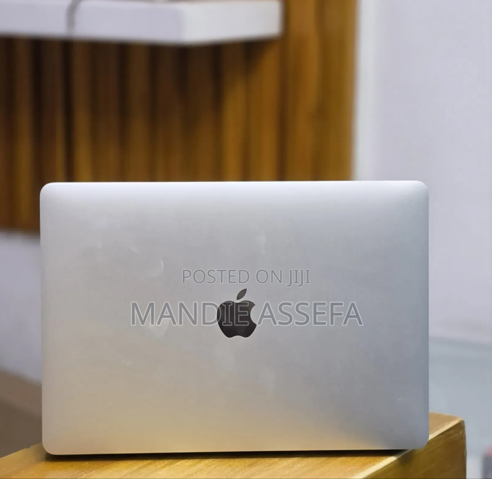 New Laptop Apple MacBook Air 2020 M1 8GB Apple M1 SSD 256GB