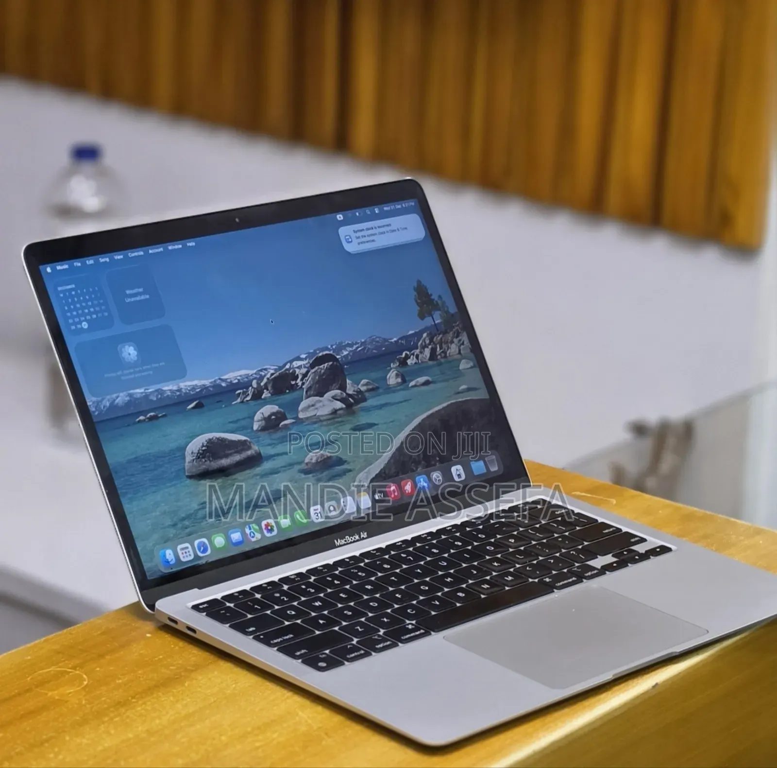New Laptop Apple MacBook Air 2020 M1 8GB Apple M1 SSD 256GB