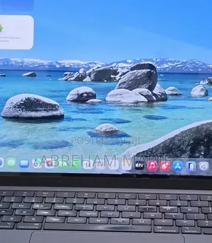 New Laptop Apple MacBook Pro 2021 M1 32GB Apple M1 Pro SSD 512GB