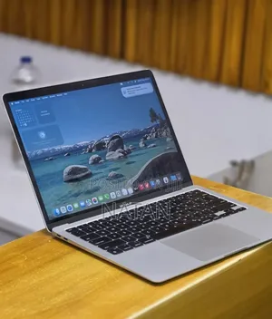 New Laptop Apple MacBook Air 2020 M1 8GB Apple M1 SSD 256GB