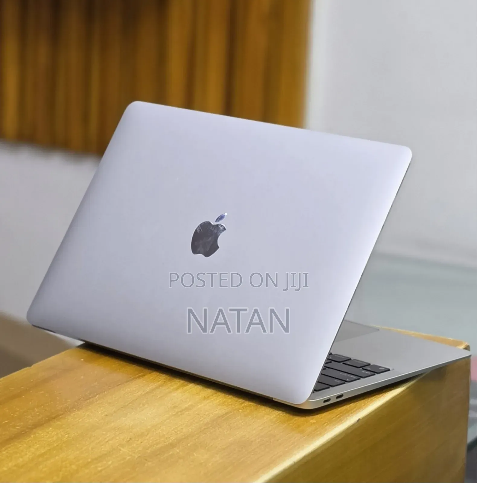 New Laptop Apple MacBook Air 2020 M1 8GB Apple M1 SSD 256GB
