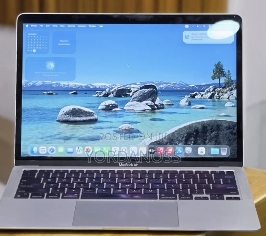 New Laptop Apple MacBook Air 2020 M1 8GB Apple M1 SSD 256GB
