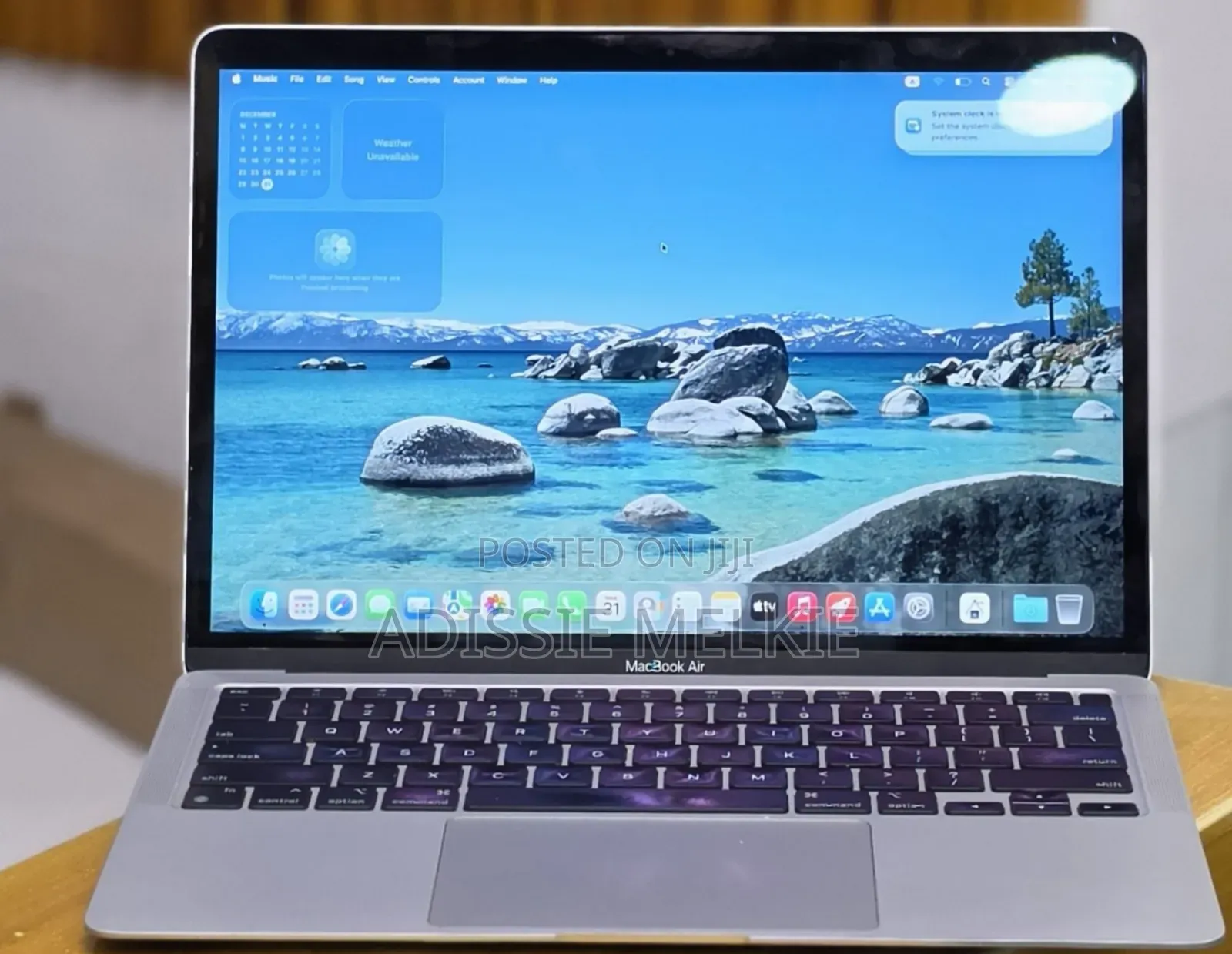 New Laptop Apple MacBook Air 2020 M1 8GB Apple M1 SSD 256GB