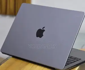 New Laptop Apple MacBook Pro 2021 M1 32GB Apple M1 Pro SSD 512GB