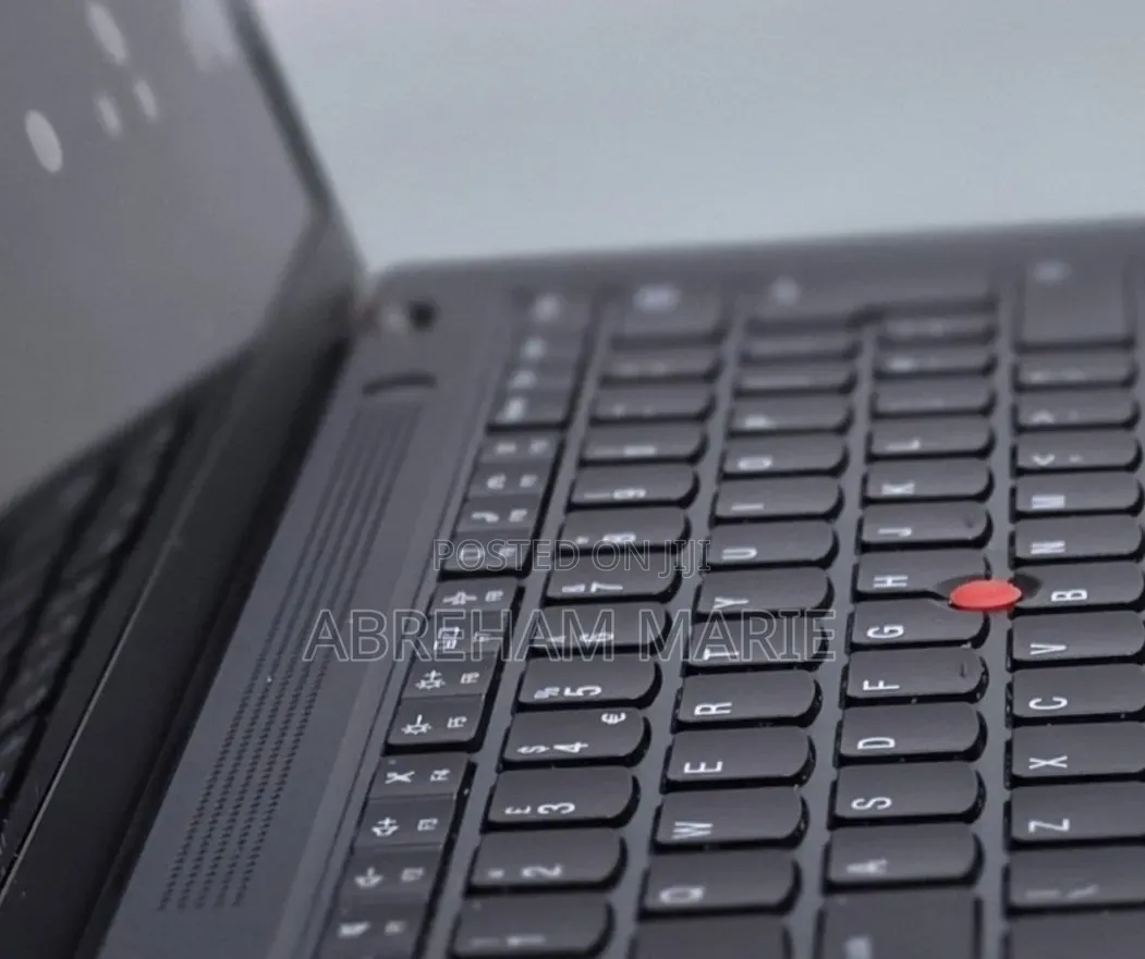 New Laptop Lenovo ThinkPad T14 16GB Intel Core i7 SSD 512GB