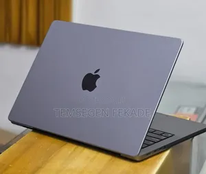 New Laptop Apple MacBook Pro 2021 M1 32GB Apple M1 Pro SSD 512GB