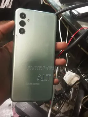 Samsung Galaxy M13 64 GB Gray