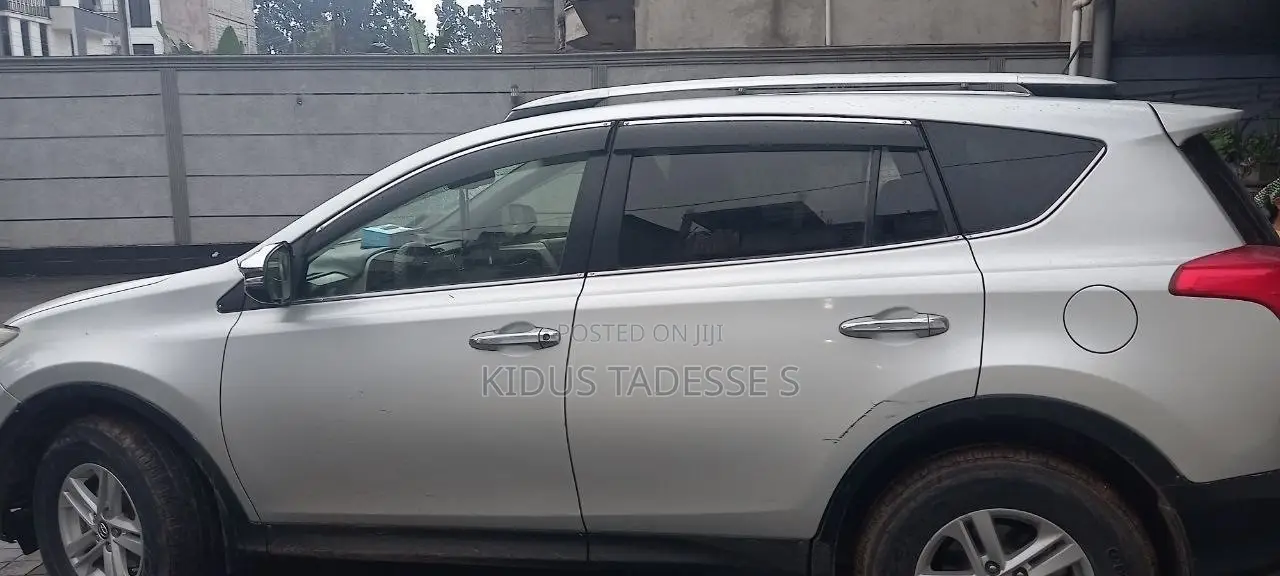 Toyota RAV4 2016 Silver