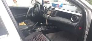 Toyota RAV4 2016 Silver