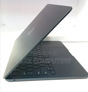 New Laptop Apple MacBook 8GB Apple M2 SSD 256GB