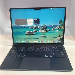 New Laptop Apple MacBook Air 2022 M2 8GB Apple M2 SSD 256GB