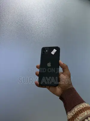 Apple iPhone 11 64 GB Black