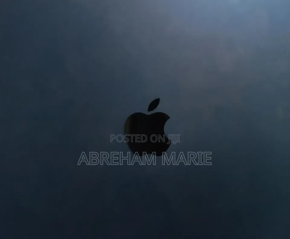 New Laptop Apple MacBook Air 2022 M2 8GB Apple M2 SSD 256GB