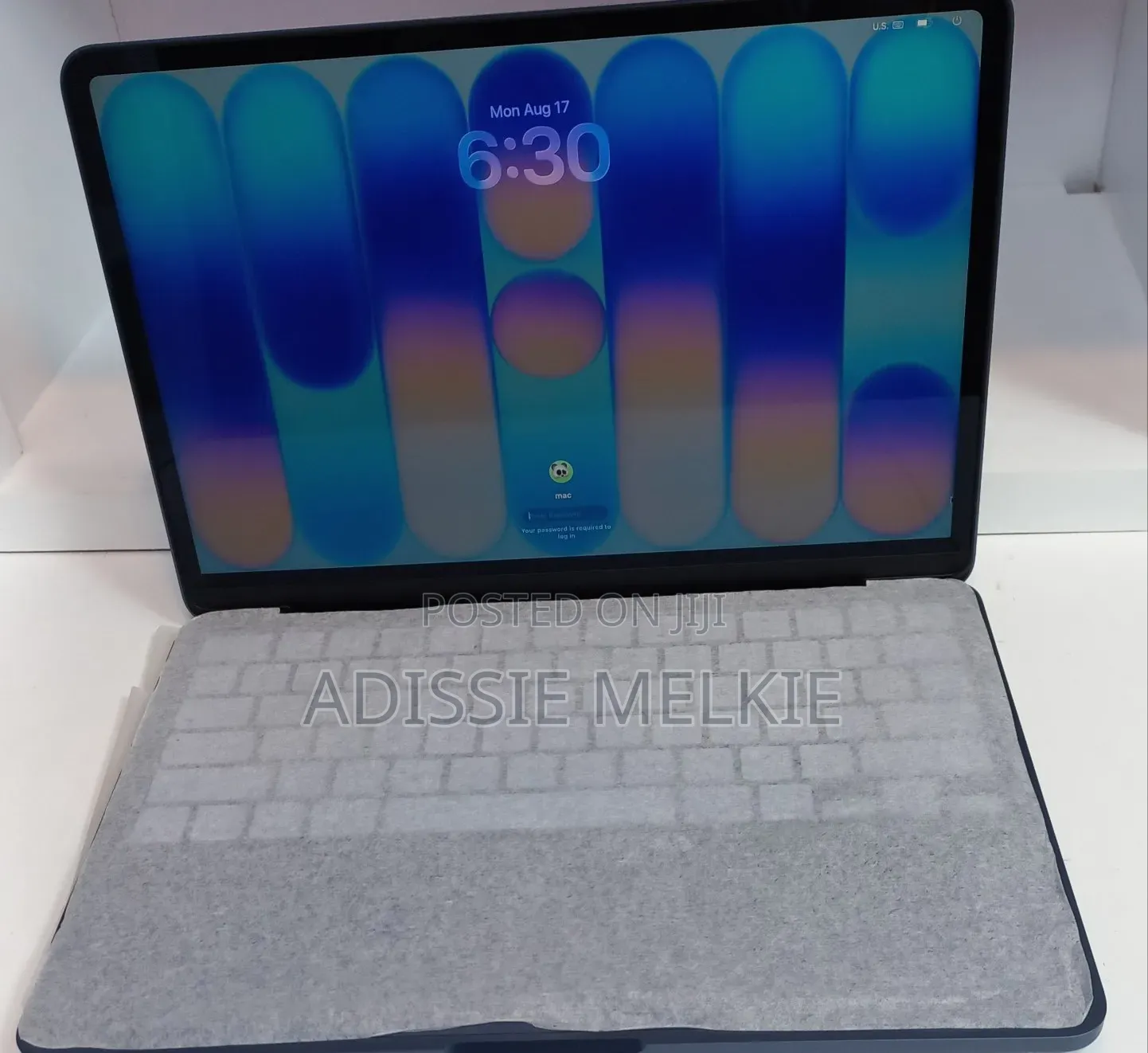 New Laptop Apple MacBook 8GB SSD 256GB