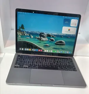 New Laptop Apple MacBook 8GB Apple M1 Pro SSD 256GB
