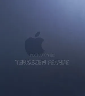 New Laptop Apple MacBook 8GB SSD 256GB