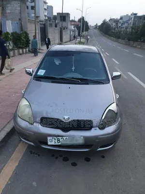 Toyota Vitz 2004