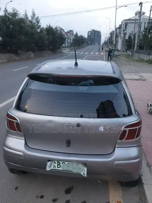 Toyota Vitz 2004