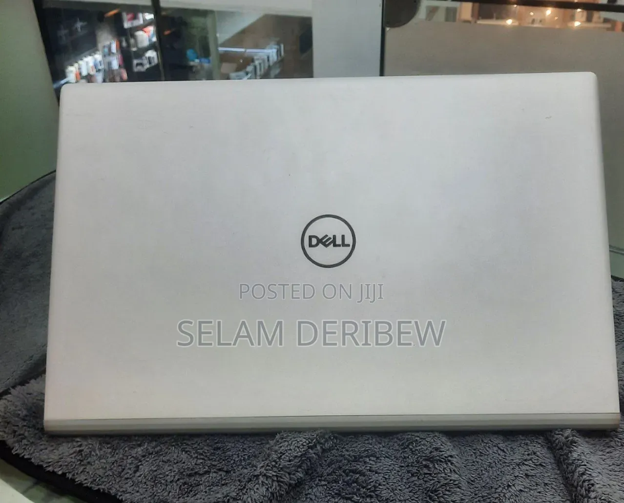 New Laptop Dell Inspiron 15 16GB Intel Core i7 SSD 512GB