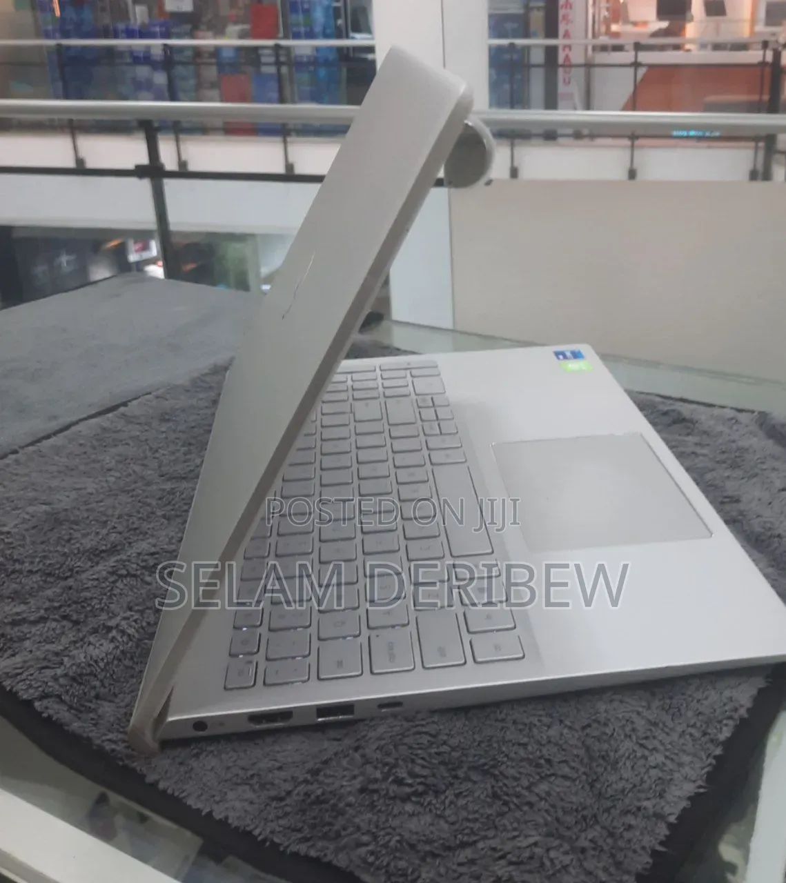New Laptop Dell Inspiron 15 16GB Intel Core i7 SSD 512GB