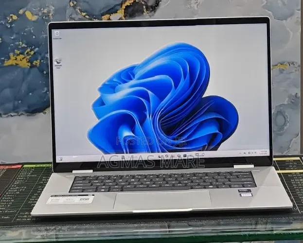 New Laptop HP Envy x360 16GB Intel Core Ultra 7 SSD 1T
