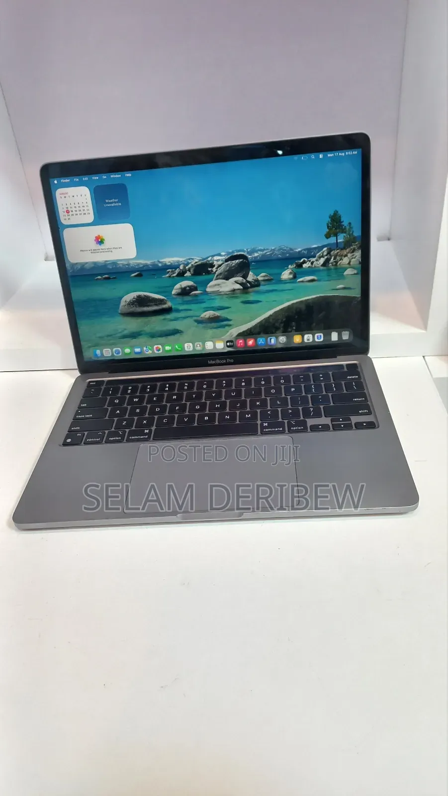 New Laptop Apple MacBook Pro 2020 M1 8GB Apple M1 Pro SSD 256GB