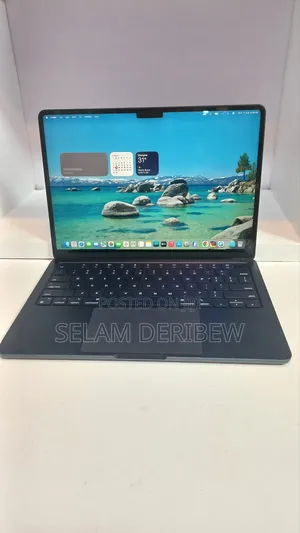 New Laptop Apple MacBook Air 2022 M2 8GB Apple M2 SSD 256GB